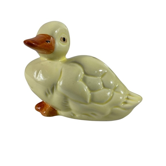 Vintage Ceramic Duck Figurine Pale Yellow with Orange Beak and Feet 4” x 2” x 3 - Picture 7 of 12